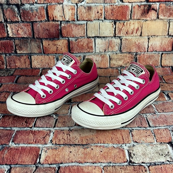 CONVERSE ALL-STAR CHUCK TAYLOR LOWTOP SHOES, WOMANS SIZE 7 EUC - Picture 5 of 11